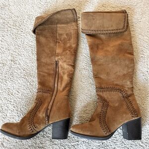 Women’s Dark tan full length suede boots sz 7.5M